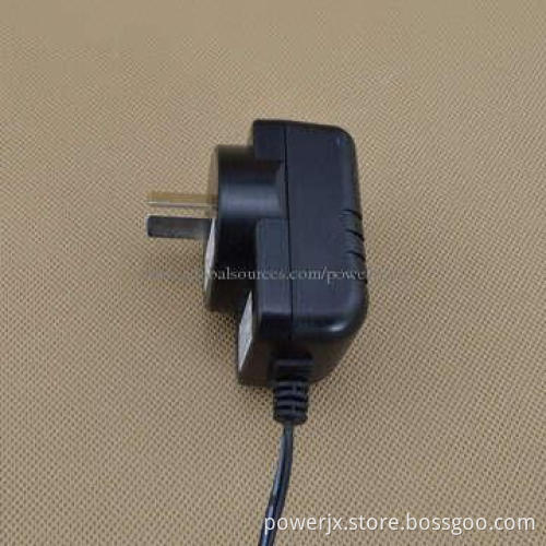 Top Quality UK Plug Wall Charger for iPhone, 7.5W Maximum Power